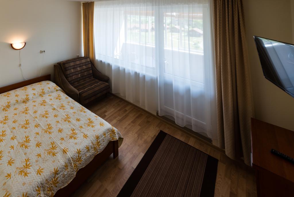 Pas Roma Hotel Sventoji Bagian luar foto